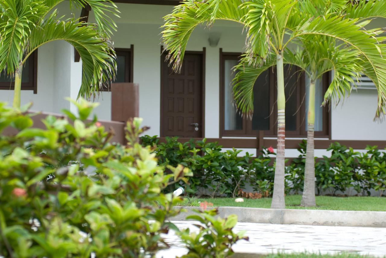 Oyo Hotel Arembepe Beach Hotel, Camacari Dış mekan fotoğraf